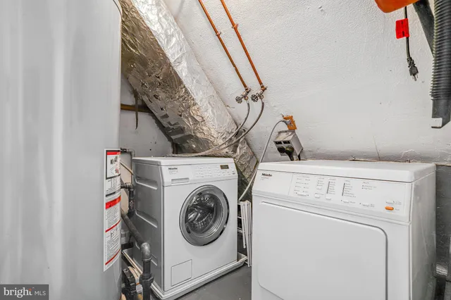 $1,395,000 | 213 9th Street Southeast, Washington, DC 20003