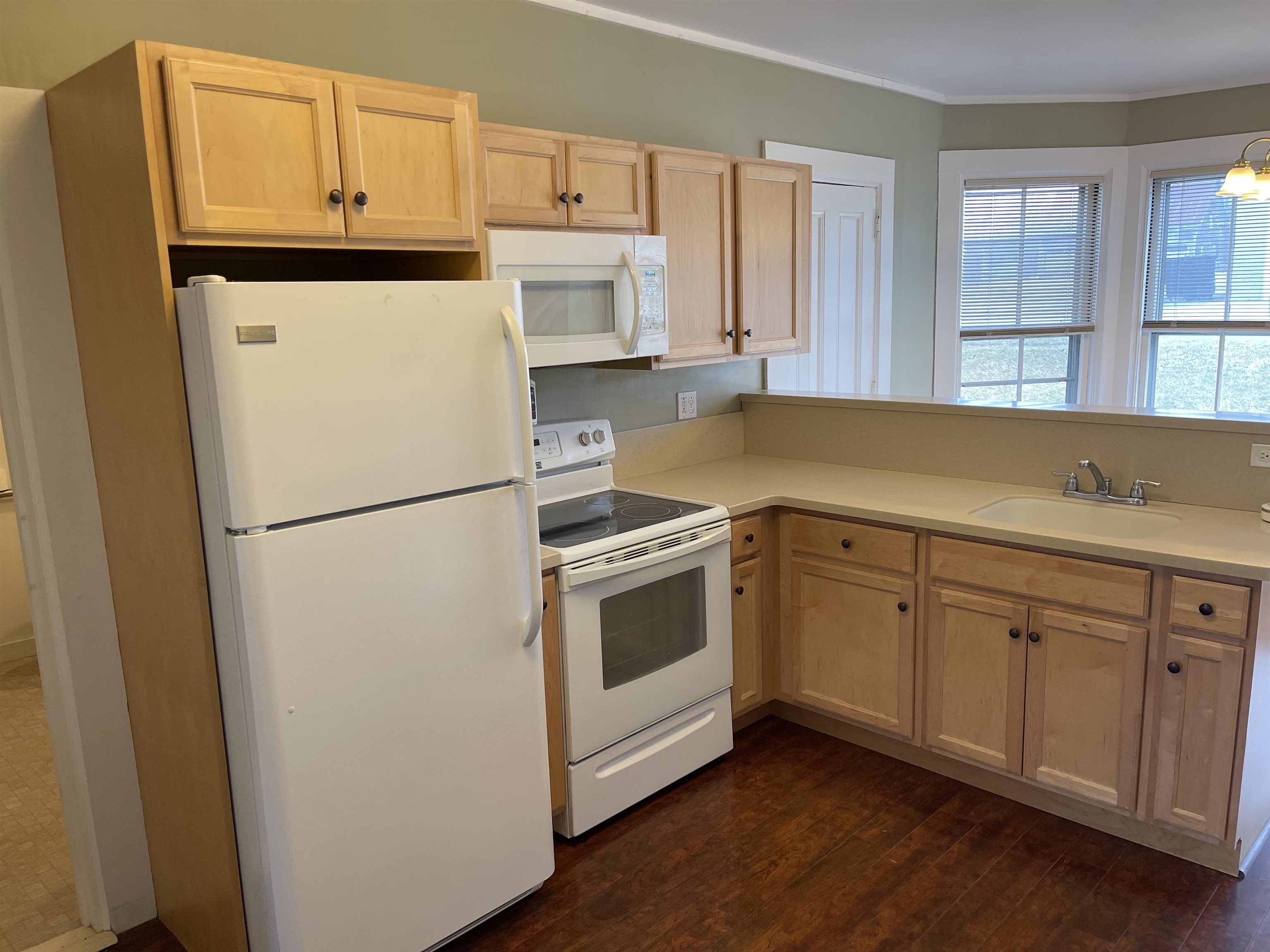 45 Court Street, Unit B Middlebury, VT 05753 - Photo 2 of 14