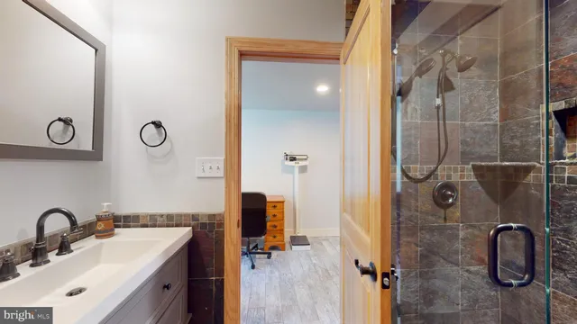 $2,500,000 | 901 Crum Creek Road, Springfield, PA 19064