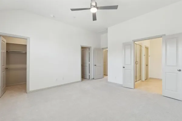 a view of an empty walk in closet