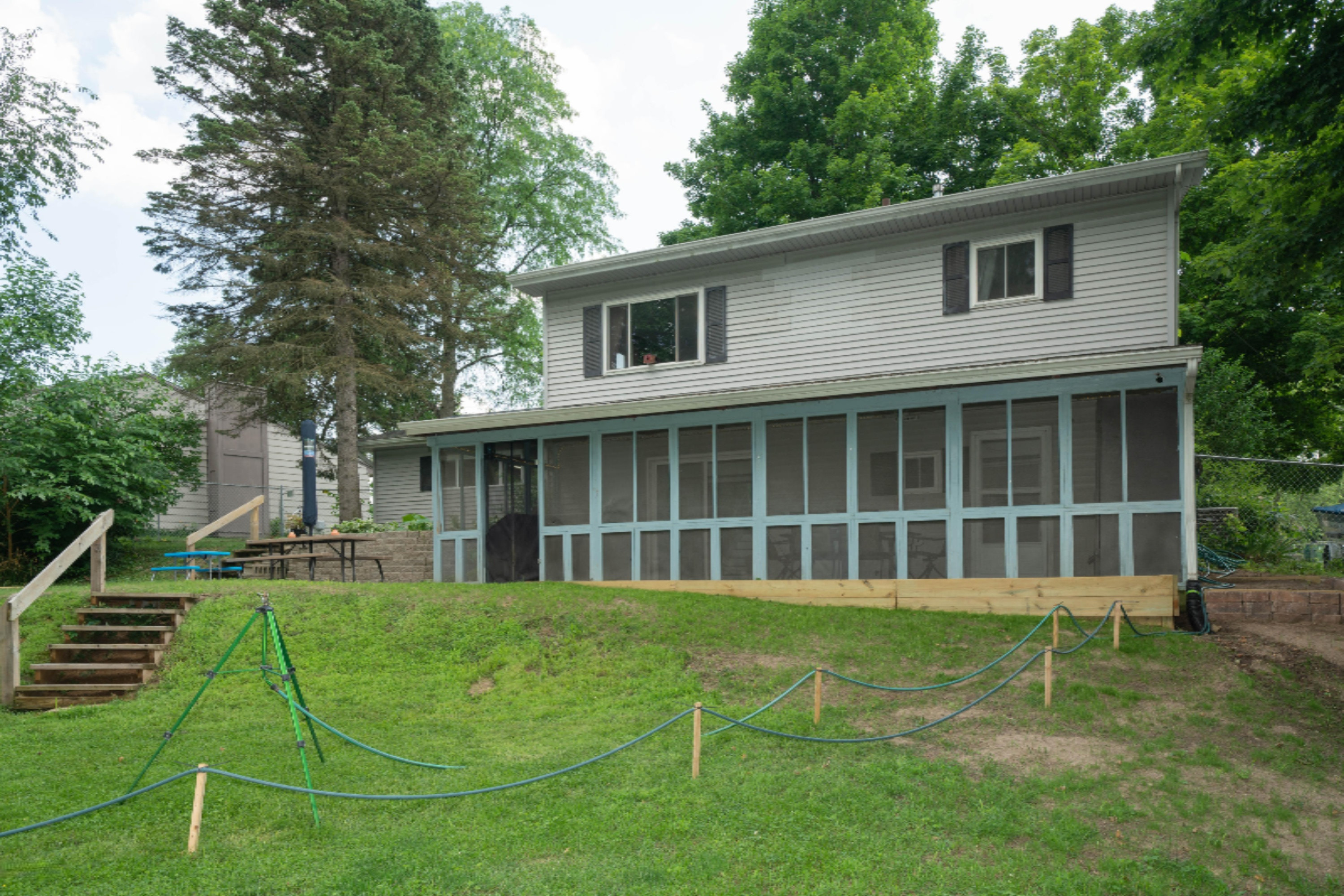 22 Royal Road Springfield, MI 49037 - Photo 18 of 21 22_Royal_18