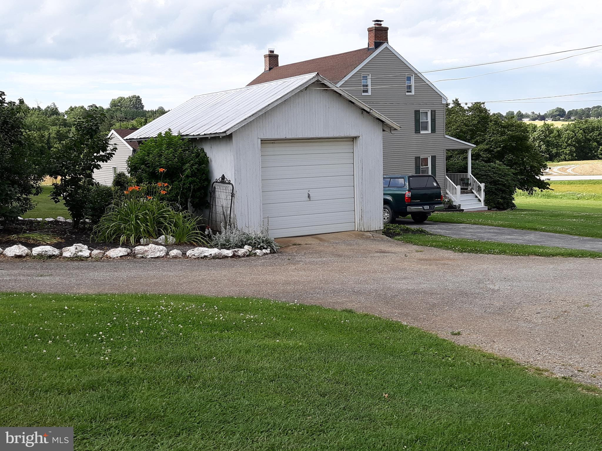 510 Windsor Road York, PA 17402 - Photo 13 of 41 Gallery Image 13