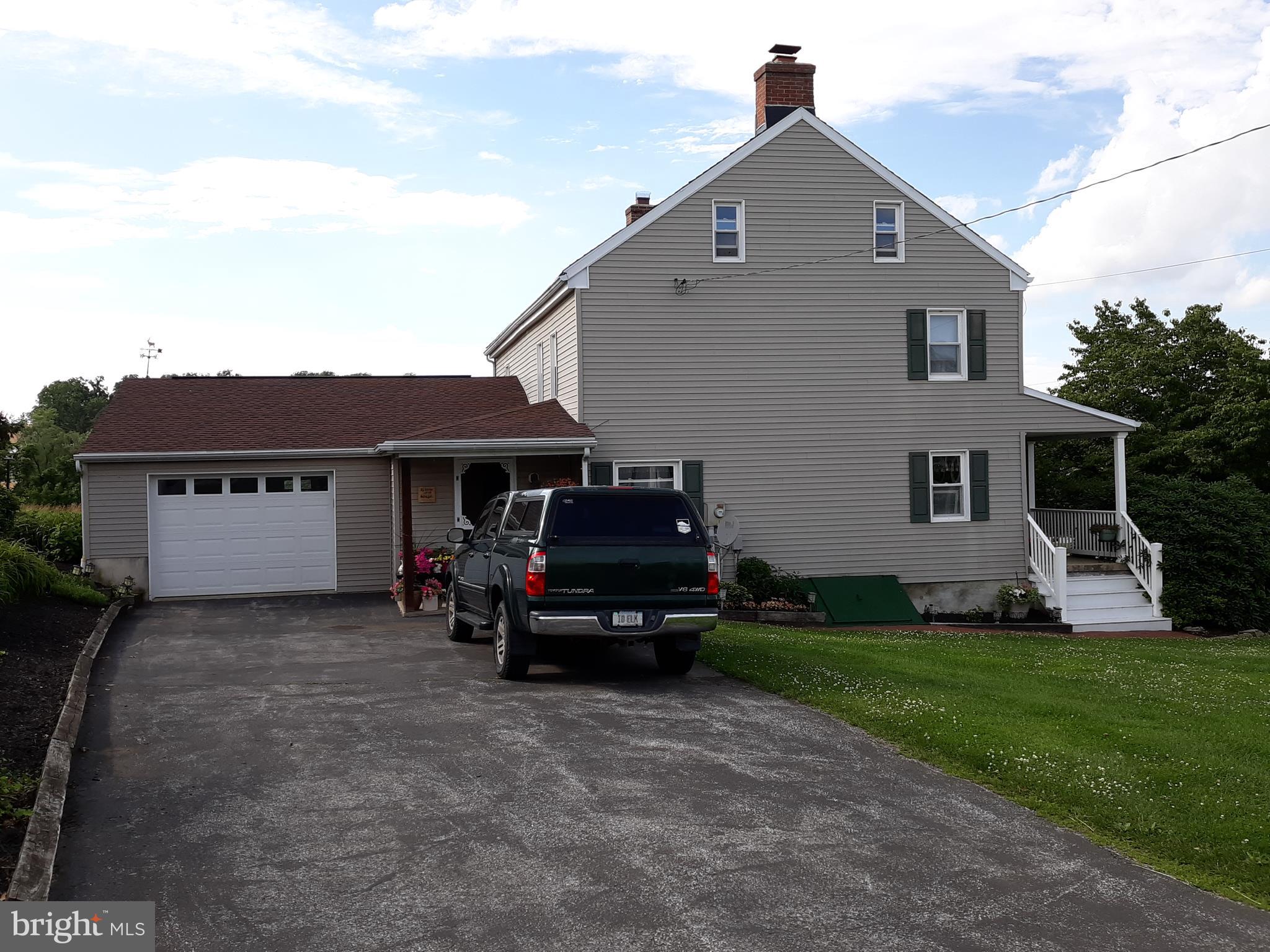 510 Windsor Road York, PA 17402 - Photo 3 of 41 Gallery Image 3