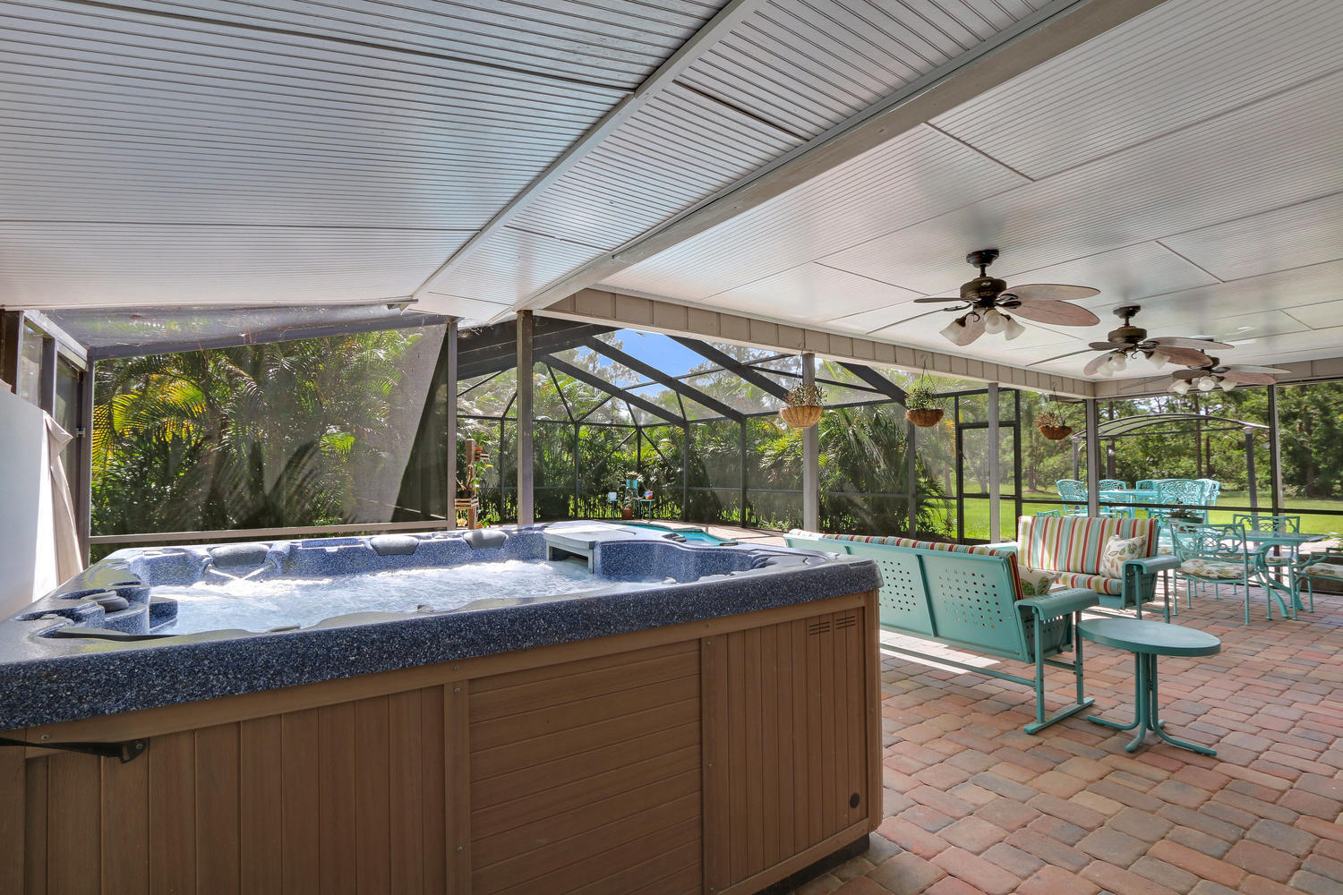 11970 175th Road North Jupiter, FL 33478 - Photo 21 of 28 Hot Tub