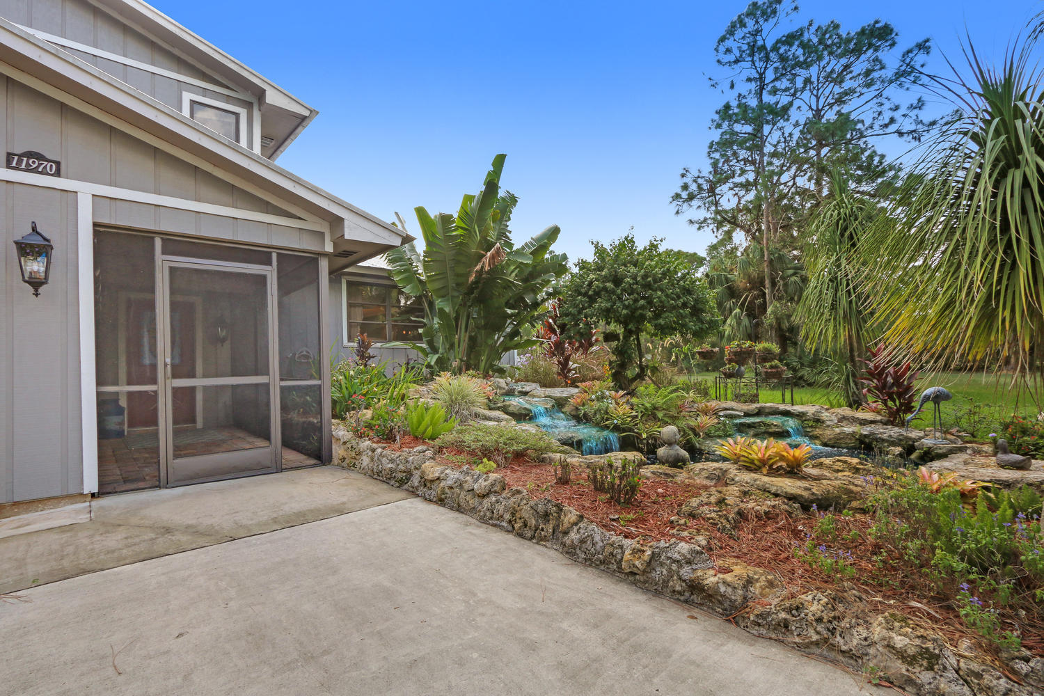 11970 175th Road North Jupiter, FL 33478 - Photo 5 of 28 Entrance
