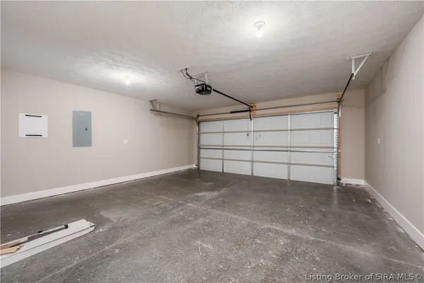 $319,900 | 7834 Linwood Circle, Charlestown, IN 47111