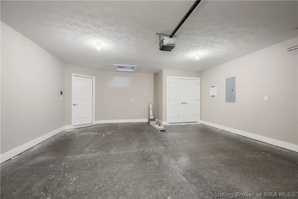 $319,900 | 7834 Linwood Circle, Charlestown, IN 47111