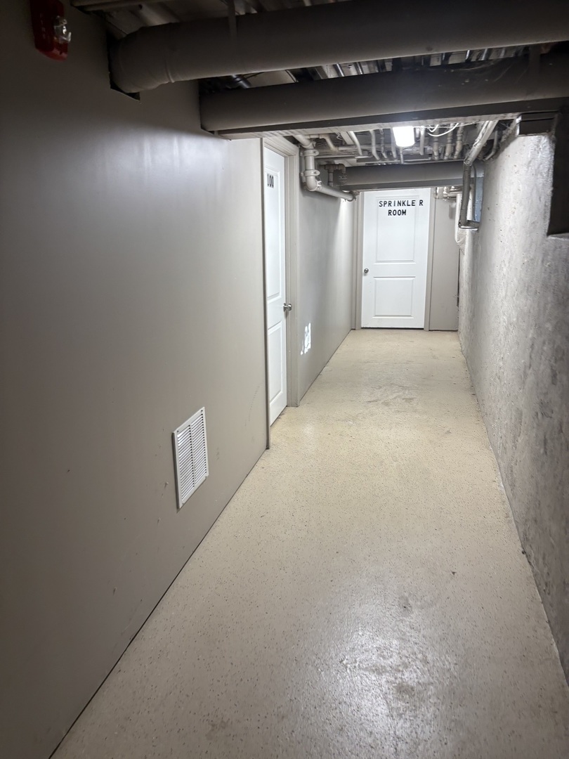 40 Mischa Court, Unit 100 Lake Zurich, IL 60047 - Photo 32 of 36 a view of empty room