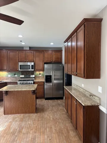 $3,400 | 40 Mischa Court, Unit 100, Lake Zurich, IL 60047