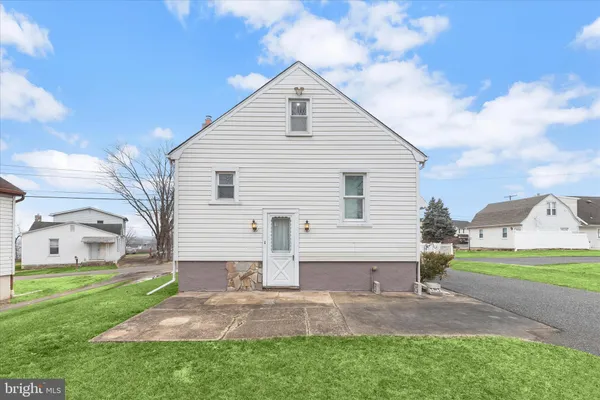 $299,900 | 1218 Rustic Avenue, Rosedale, MD 21237