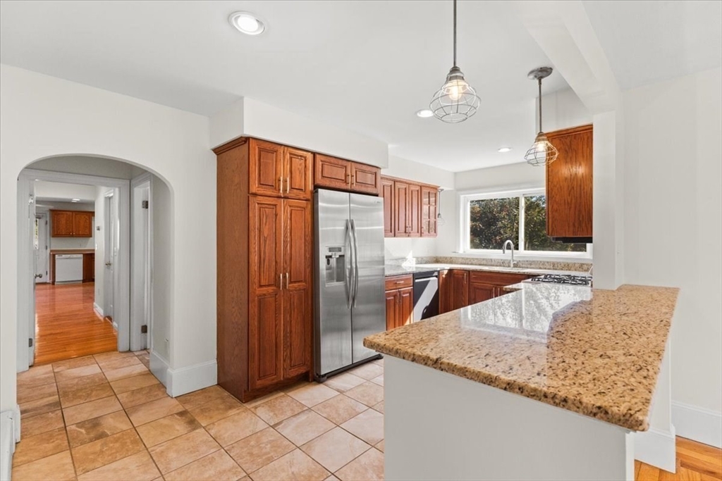 52 Garfield Street Acushnet, MA 02743 - Photo 14 of 42