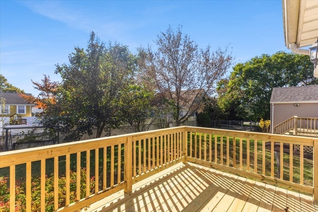 52 Garfield Street Acushnet, MA 02743 - Photo 31 of 42