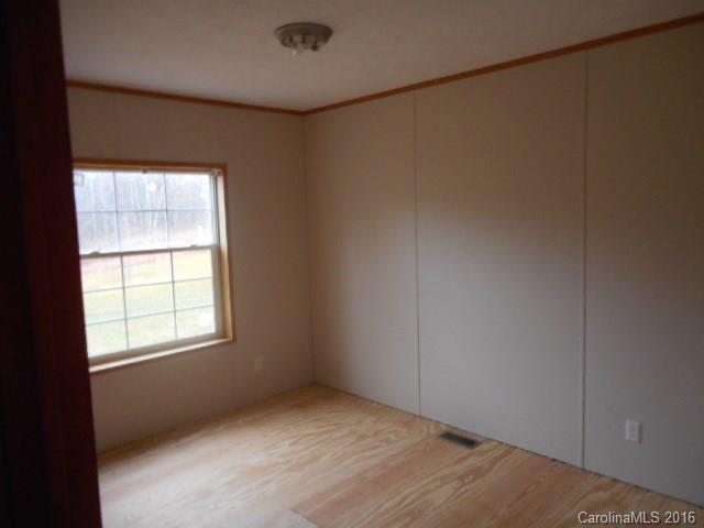 134 Ruff Acres Ln Mill Spring Mill Spring, NC 28756 - Photo 8 of 10