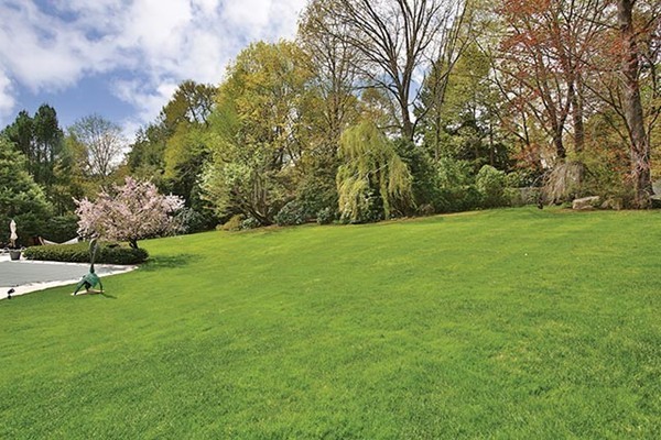 104 Fernwood Road Brookline, MA 02467 - Photo 9 of 10 Gallery Image 9