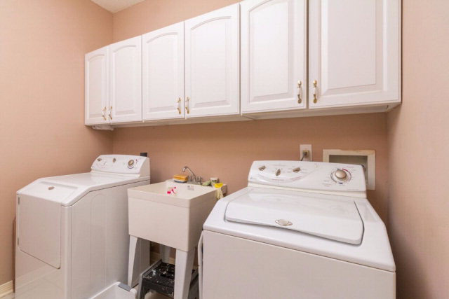 29265 Leiterman Road Elberta, AL 36530 - Photo 17 of 40 Laundry Room