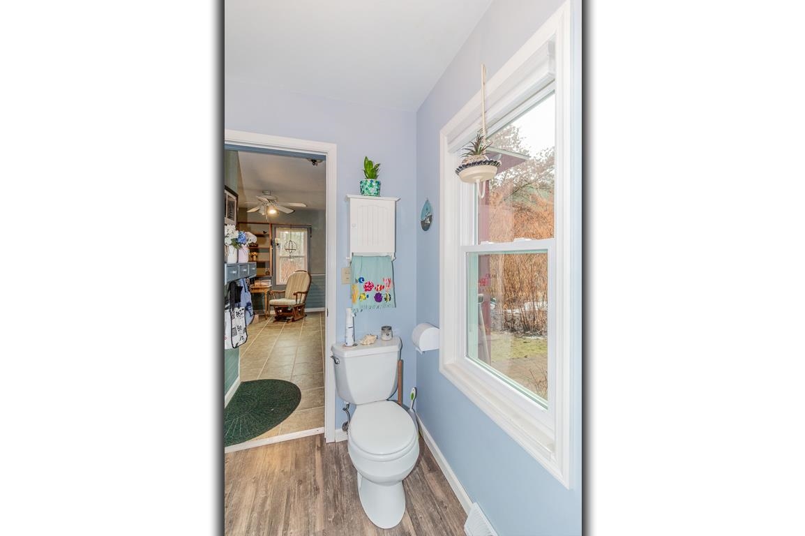 N5016 Depot Road New London, WI 54961 - Photo 22 of 76