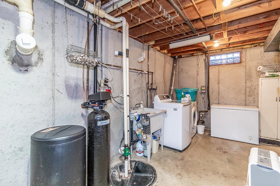 N5016 Depot Road New London, WI 54961 - Photo 42 of 76