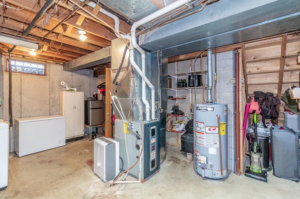 N5016 Depot Road New London, WI 54961 - Photo 43 of 76