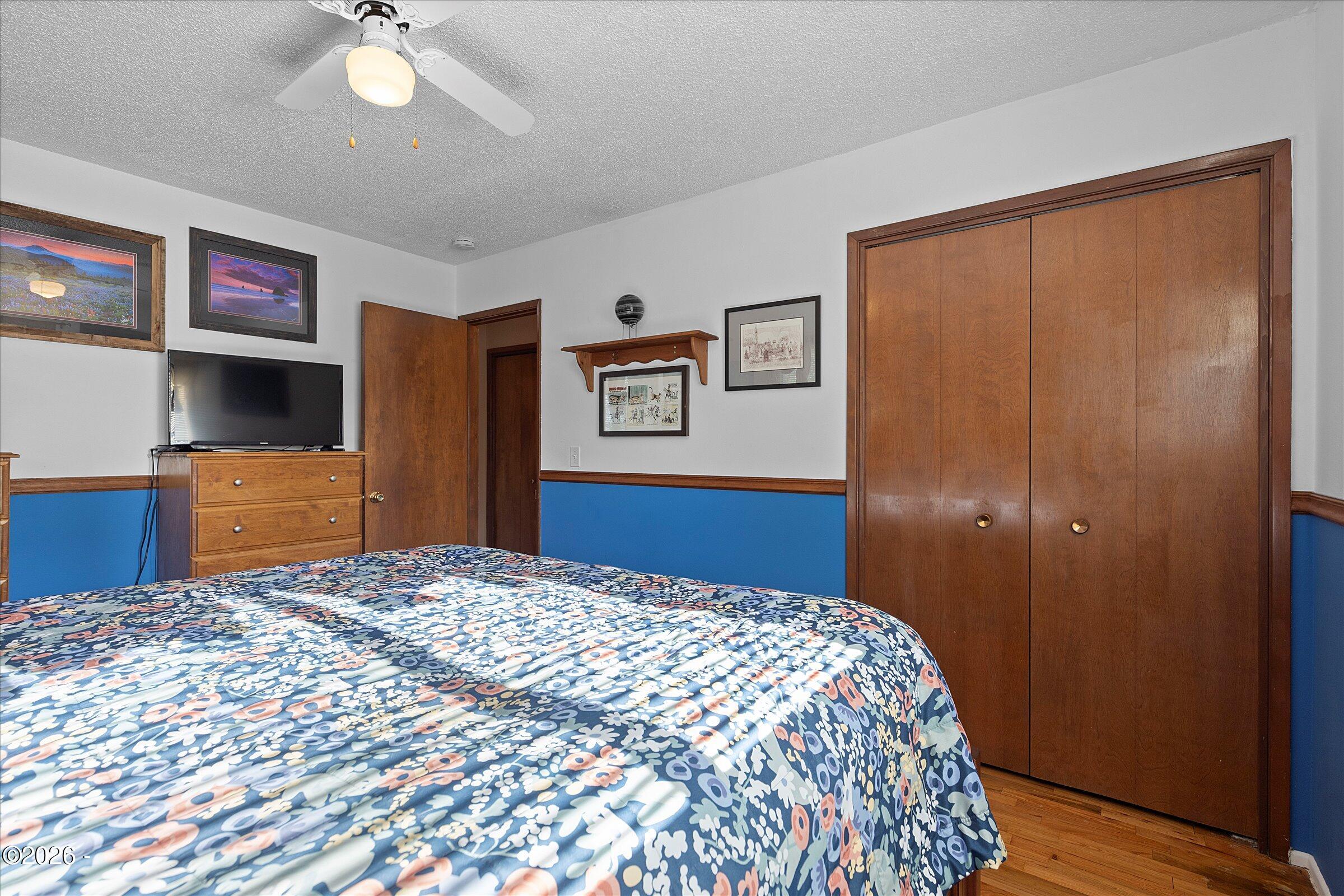 1318 Southeast Maple Street Toledo, OR 97391 - Photo 18 of 54 Primary Bedroom