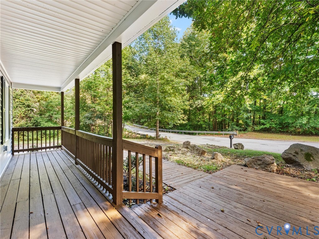 6518 Jessup Road Chesterfield, VA 23832 - Photo 8 of 77 Gallery Image 8