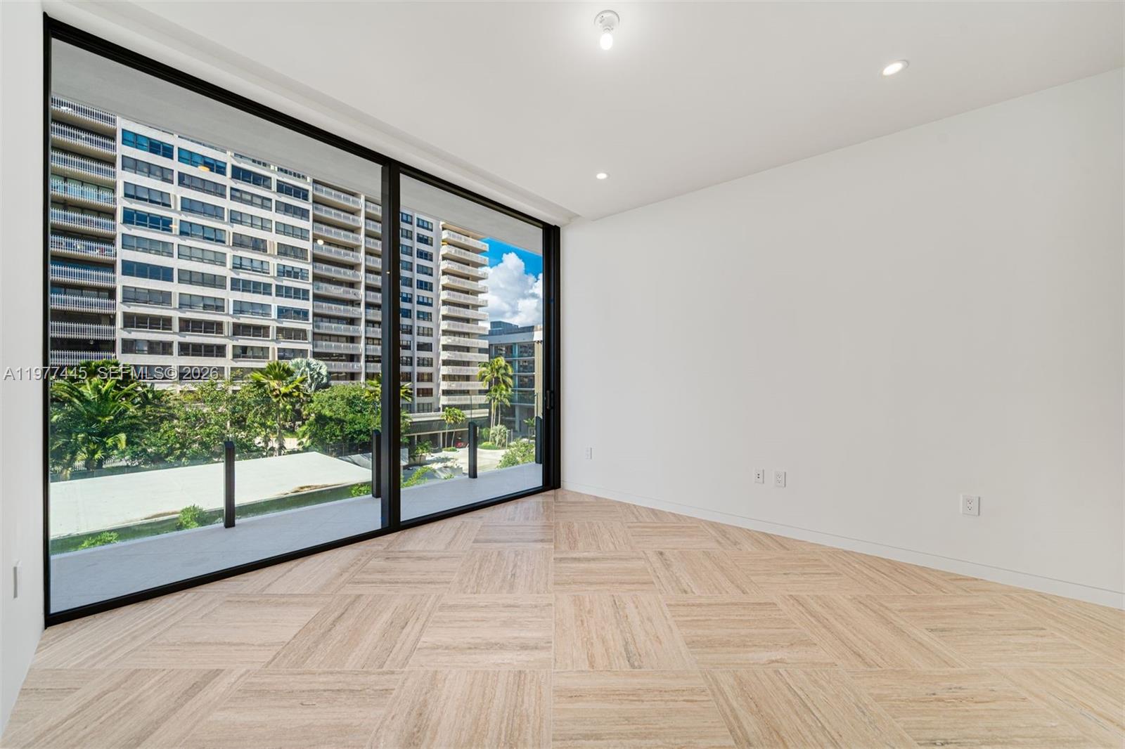 5 Grove Isle Drive, Unit M403 Coconut Grove, FL 33133 - Photo 20 of 29