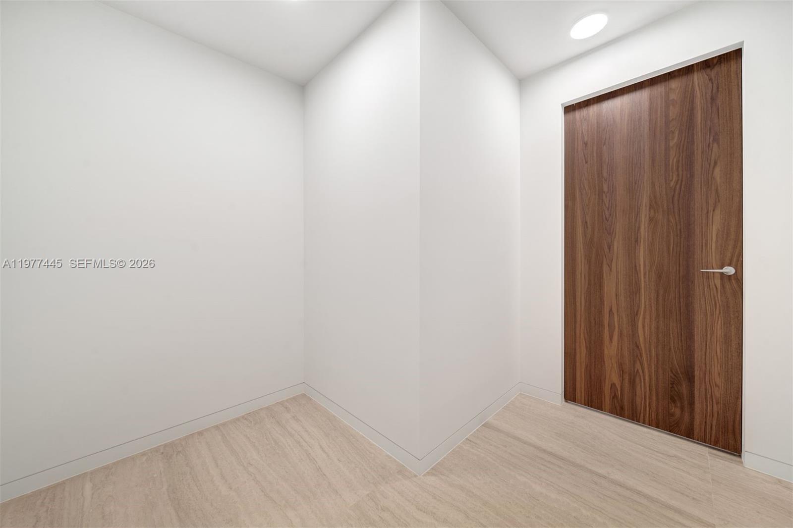 5 Grove Isle Drive, Unit M403 Coconut Grove, FL 33133 - Photo 21 of 29