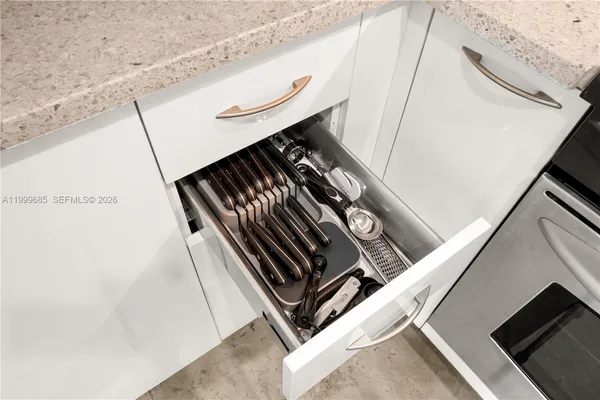 $2,900 | 234 Northeast 3rd Street, Unit 1704, Miami, FL 33132