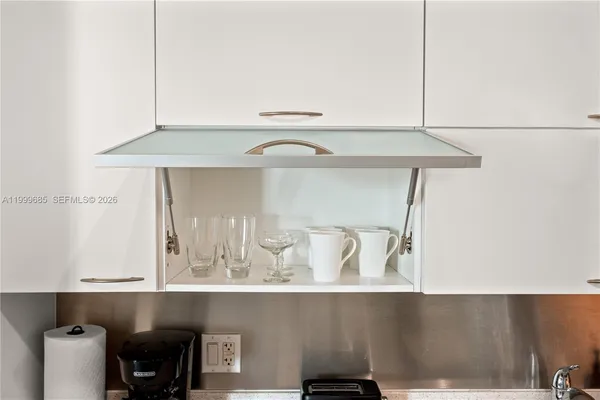 $2,900 | 234 Northeast 3rd Street, Unit 1704, Miami, FL 33132