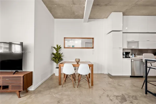 $2,900 | 234 Northeast 3rd Street, Unit 1704, Miami, FL 33132