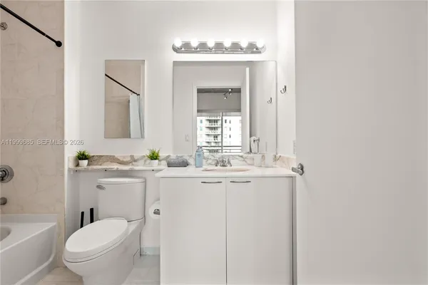 $2,900 | 234 Northeast 3rd Street, Unit 1704, Miami, FL 33132