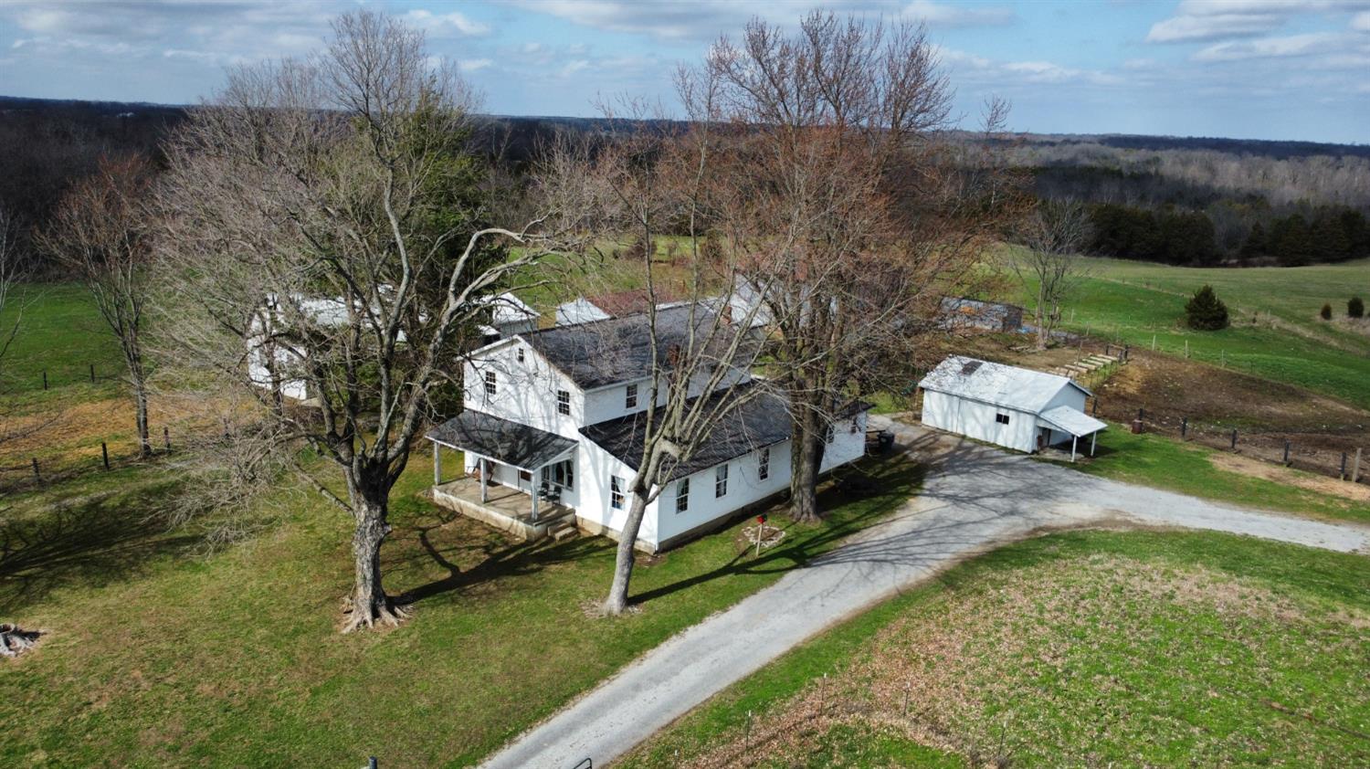 9996 Bennington Pike Vevay, IN 47043 - Photo 2 of 56