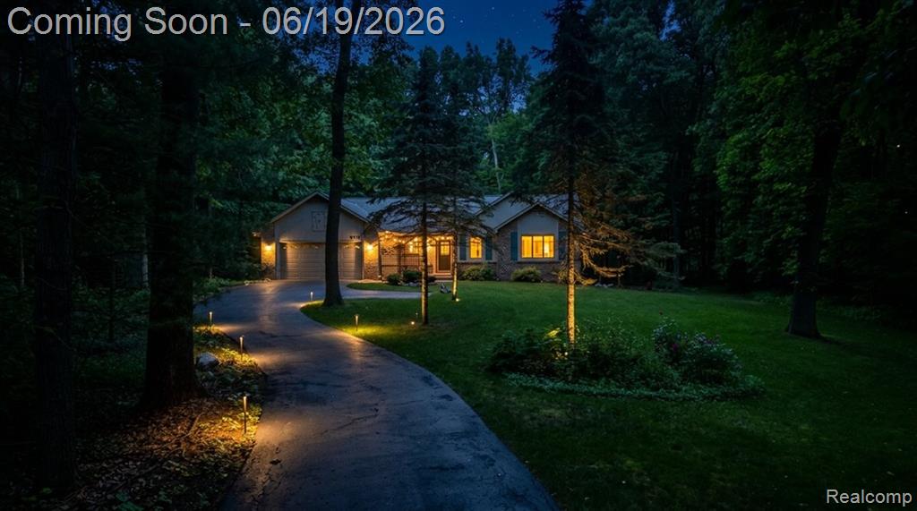 9714 Naiad Road Clarkston, MI 48348 - Photo 4 of 61