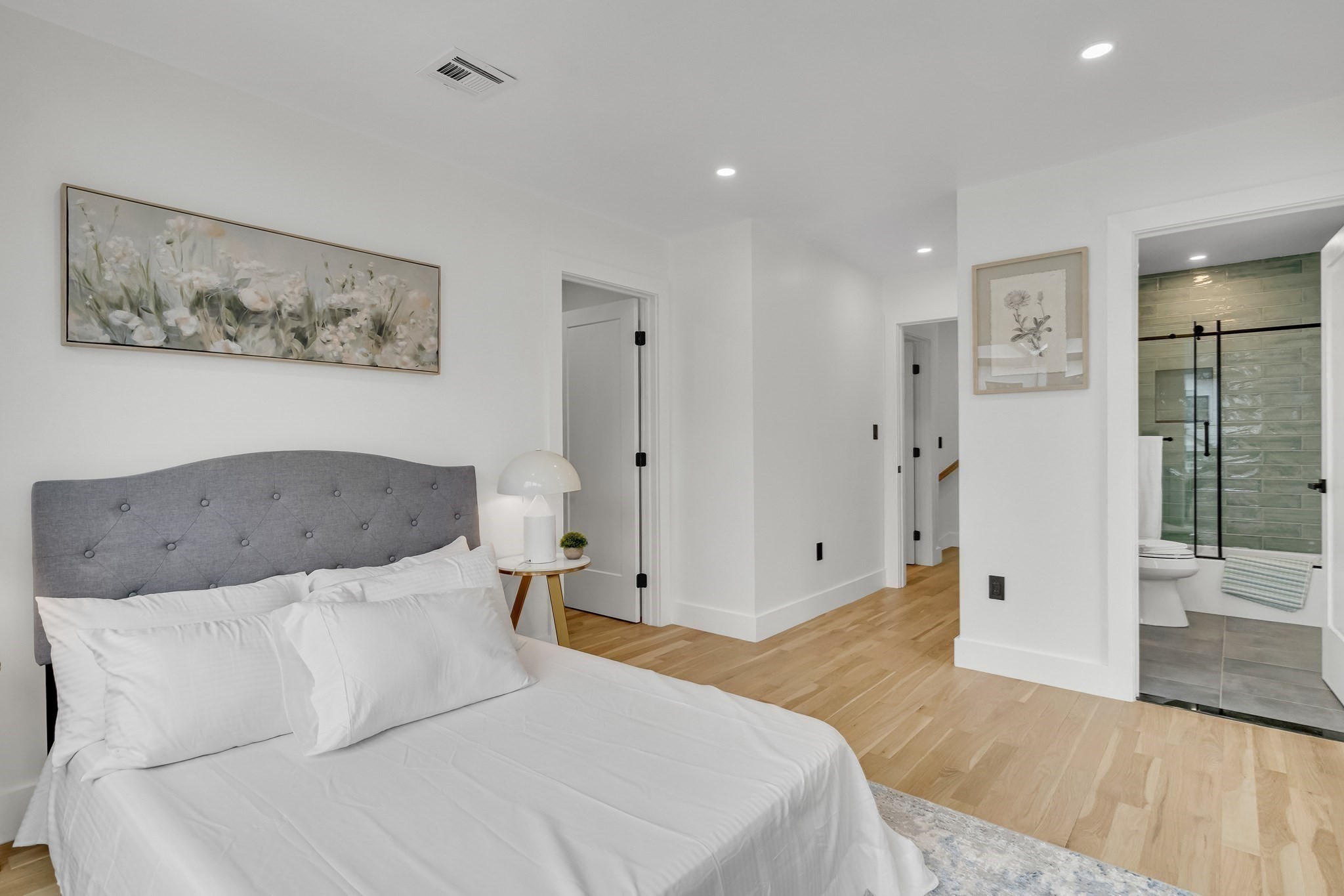 21 Keith Street, Unit 2 Watertown, MA 02472 - Photo 13 of 19 Gallery Image 13