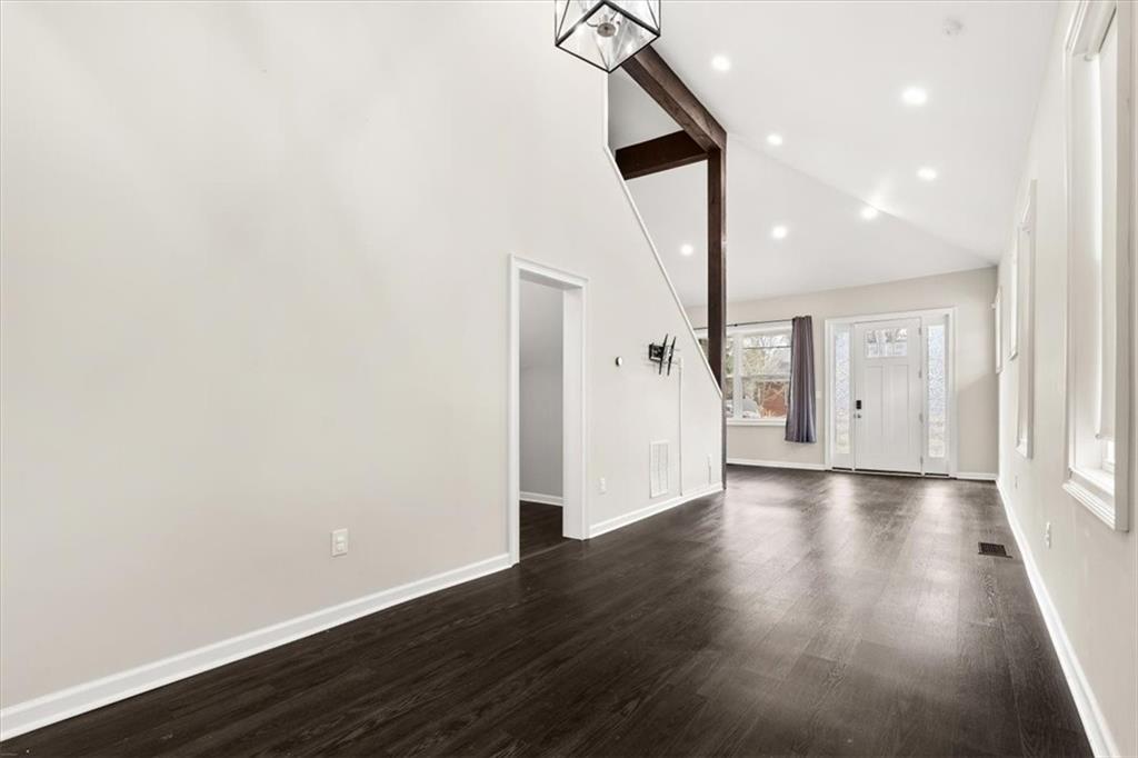 1394 Metropolitan Parkway Southwest Atlanta, GA 30310 - Photo 11 of 48