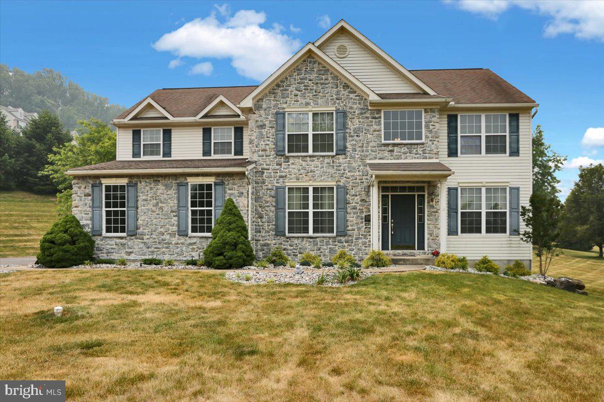 101 Great Bend Way Reading, PA 19608 - Photo 4 of 66