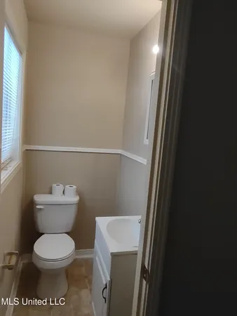 $1,195 | 6015 Oakland Heights Street, Meridian, MS 39307