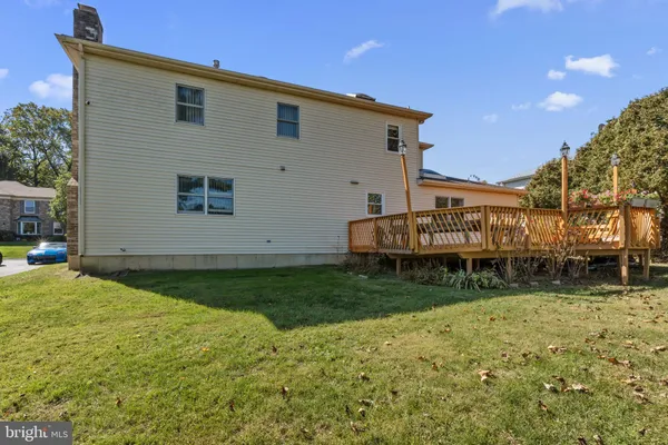 $798,995 | 15 Roy Lane, Huntingdon Valley, PA 19006