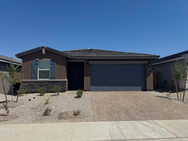 $2,200 | 17586 West Monroe Street, Goodyear, AZ 85338