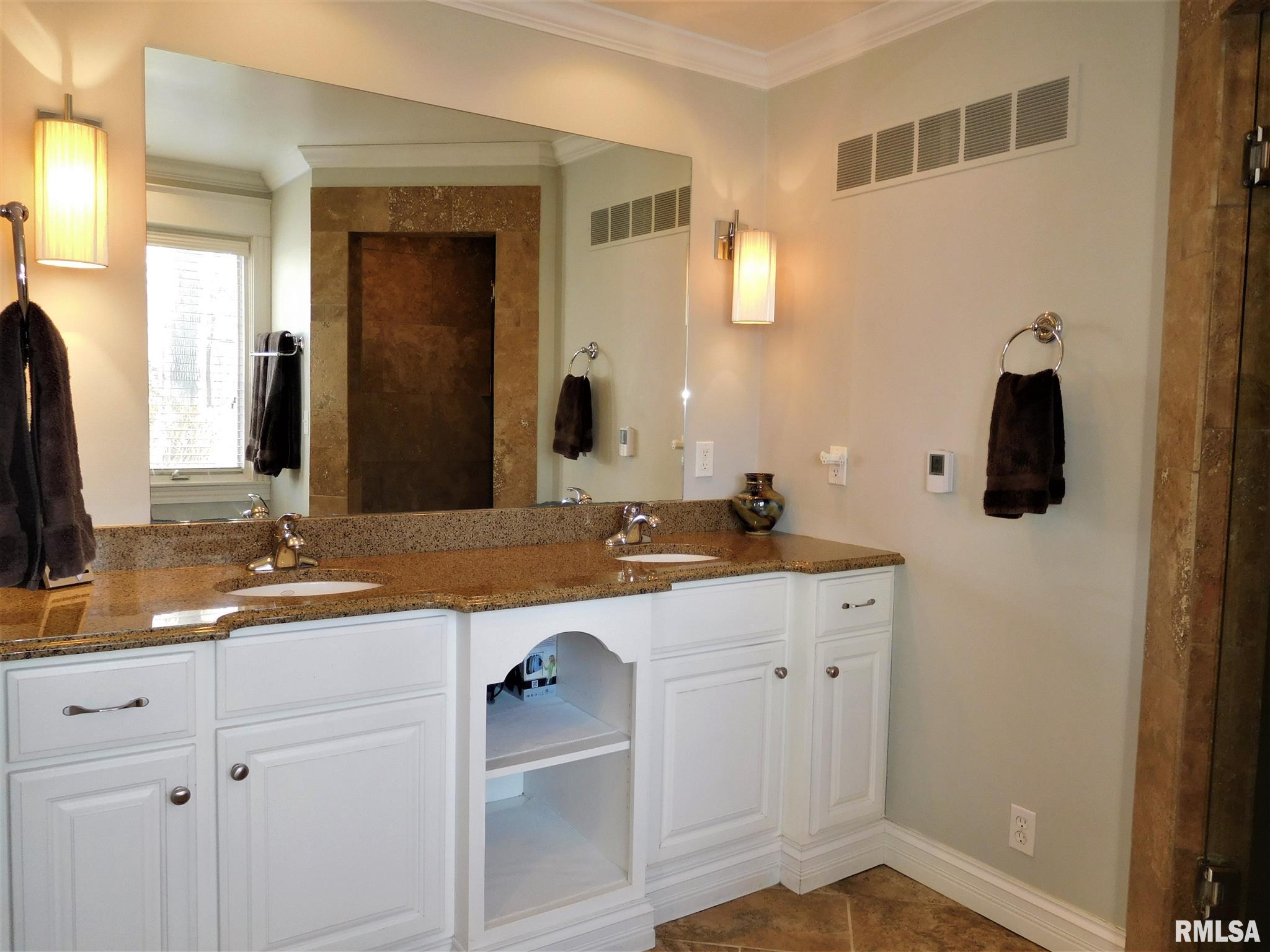 39 Waldheim Road Morton, IL 61550 - Photo 19 of 47 Gallery Image 19