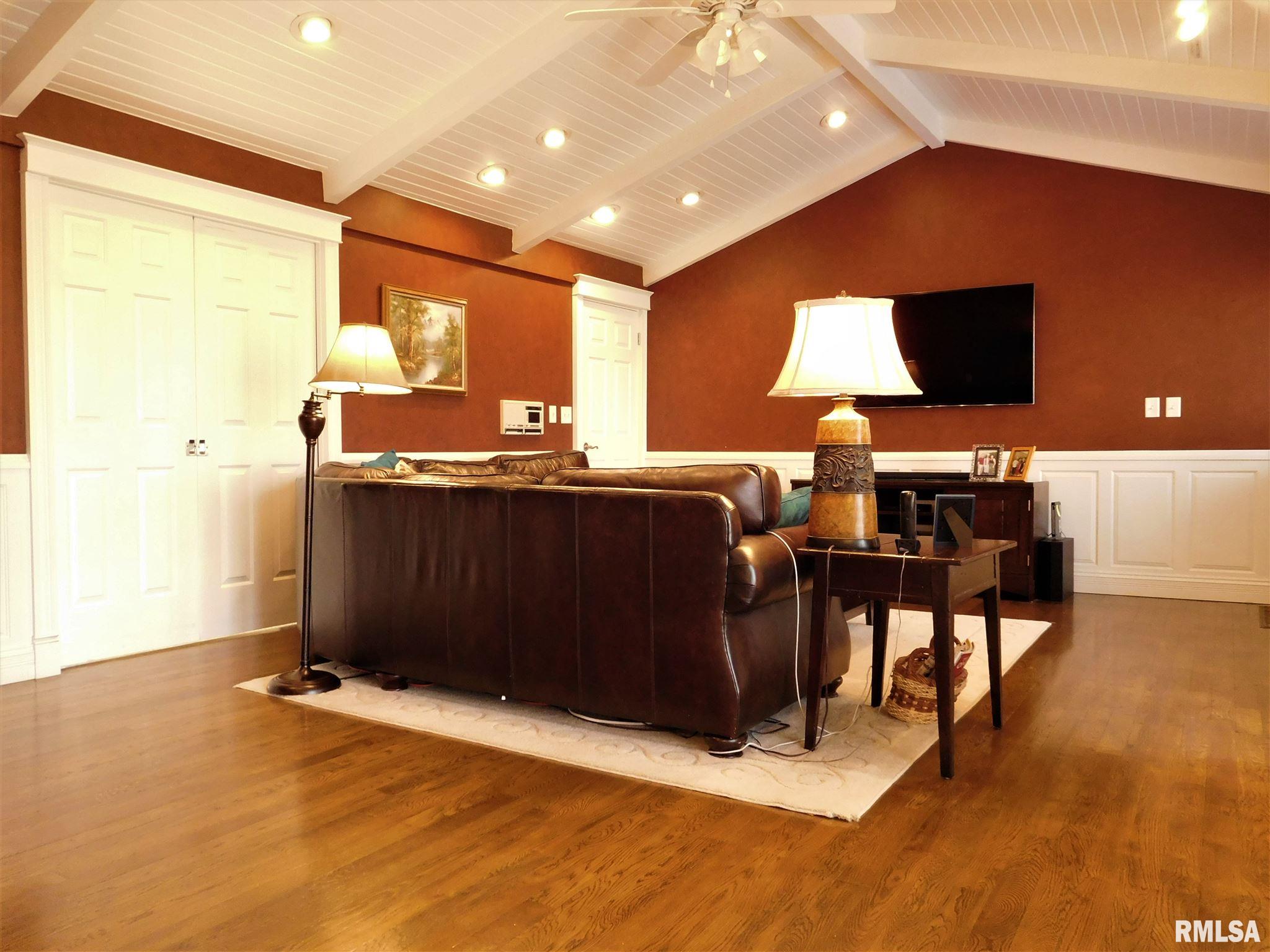 39 Waldheim Road Morton, IL 61550 - Photo 5 of 47 Gallery Image 5