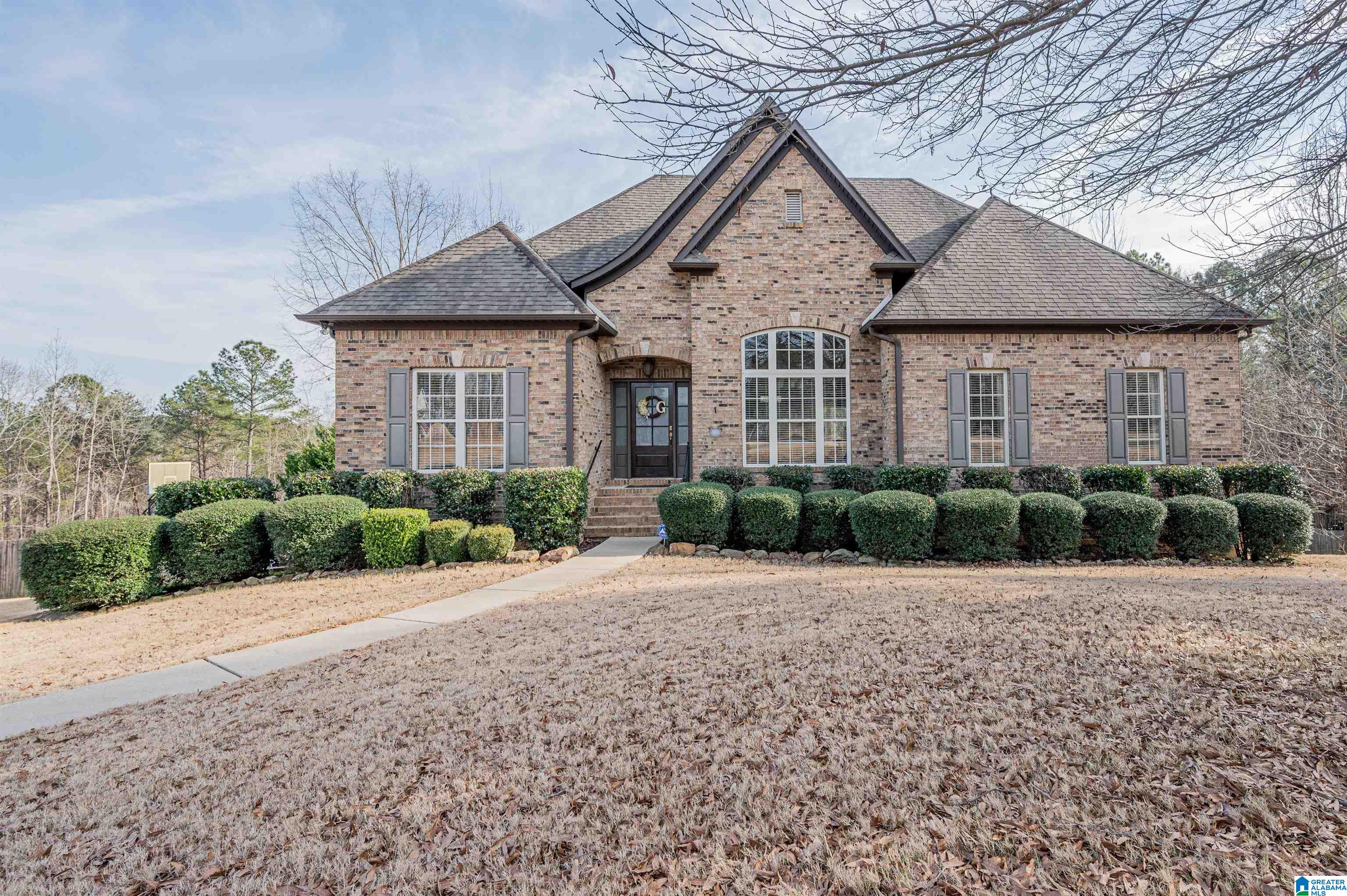 1012 Lake View Lane Calera, AL 35040 - Photo 2 of 50
