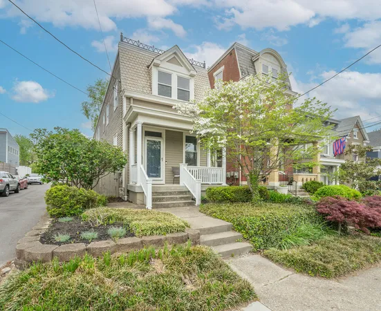 $359,900 | 210 Adela Avenue, Ludlow, KY 41016