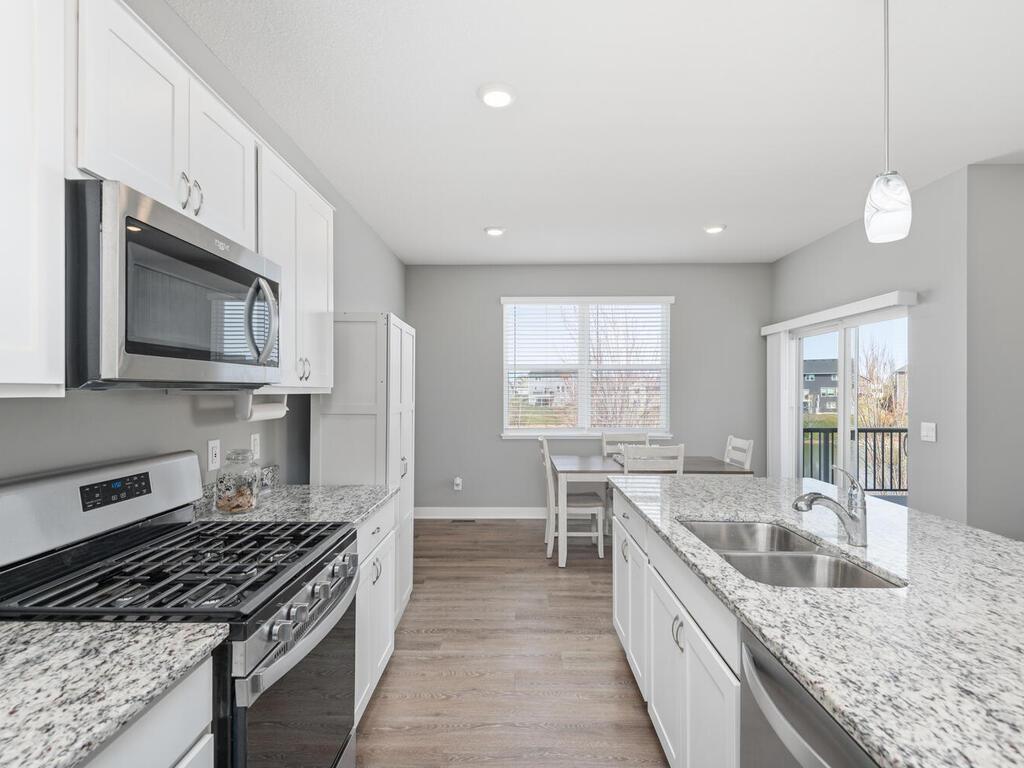 1048 Shoreview Drive Jordan, MN 55352 - Photo 11 of 36