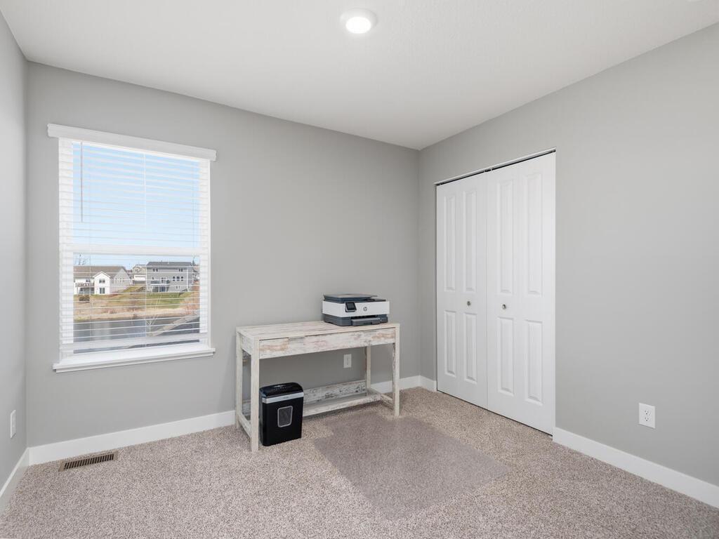 1048 Shoreview Drive Jordan, MN 55352 - Photo 23 of 36