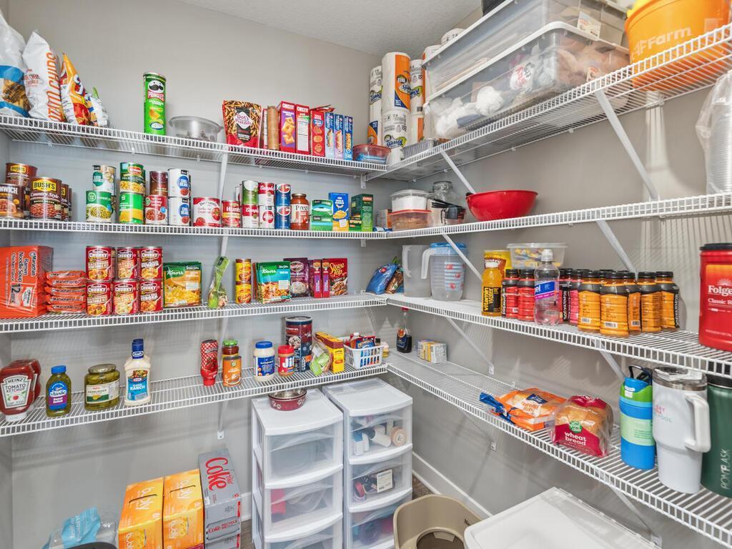 1048 Shoreview Drive Jordan, MN 55352 - Photo 4 of 36