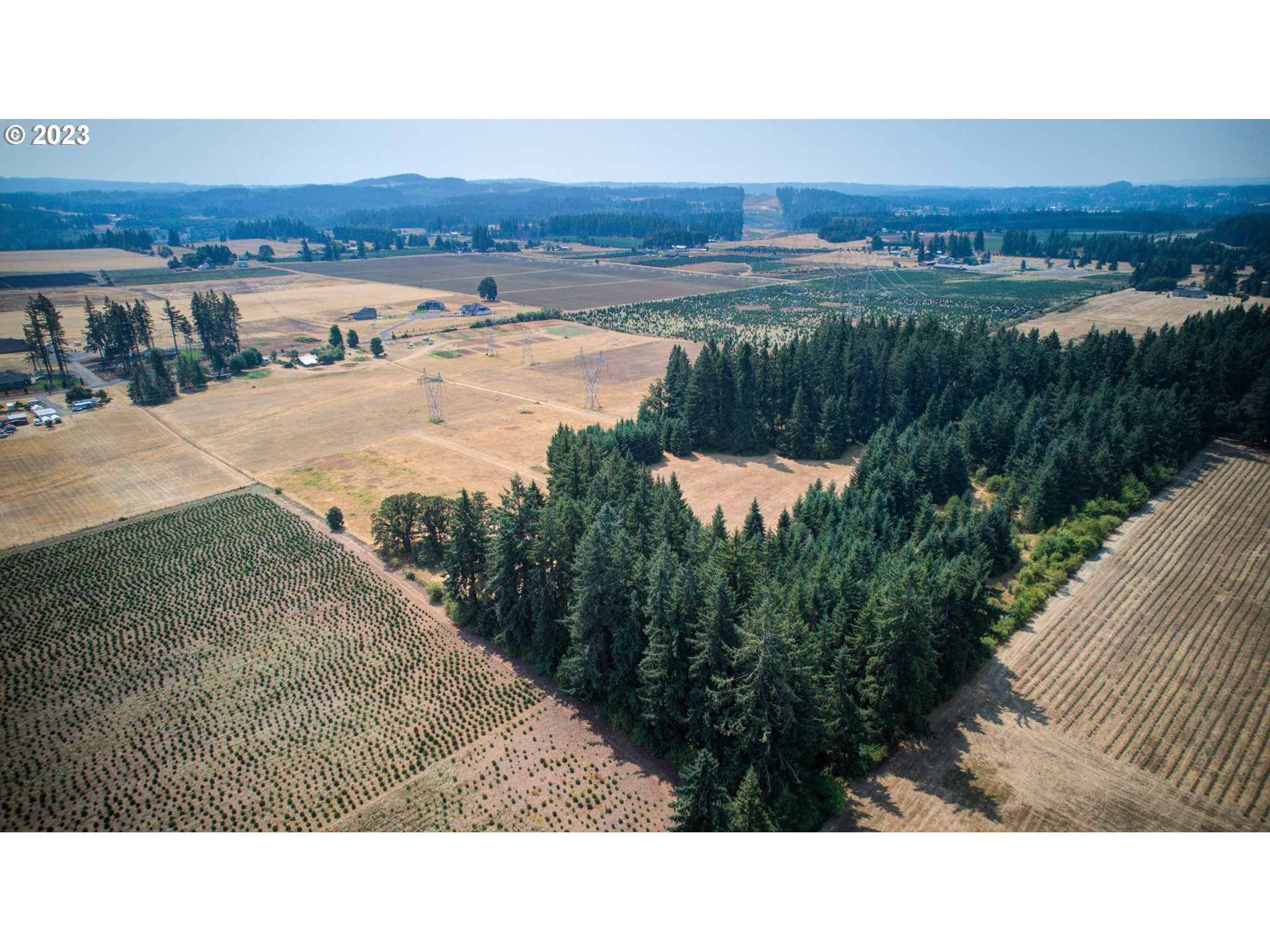 21221 South Arthur Road Oregon City, OR 97045 - Photo 8 of 11 Gallery Image 8