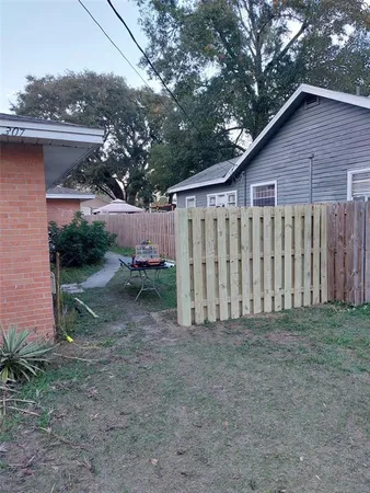 $1,350 | 305 West Hancock Street, Lakeland, FL 33803