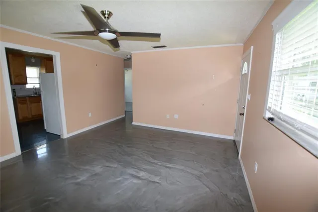 $1,350 | 305 West Hancock Street, Lakeland, FL 33803