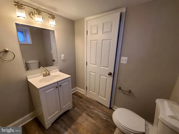 $1,950 | 4715 Dartford Avenue, Baltimore, MD 21229