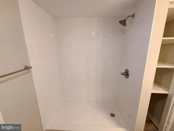 $1,950 | 4715 Dartford Avenue, Baltimore, MD 21229